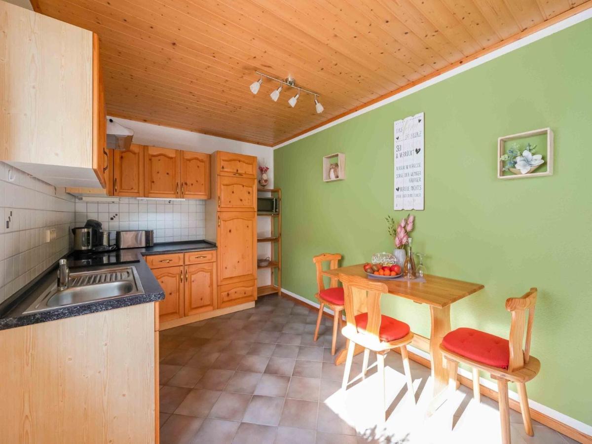 Holiday Home In The Eifel-Mosel With Garden Roes エクステリア 写真