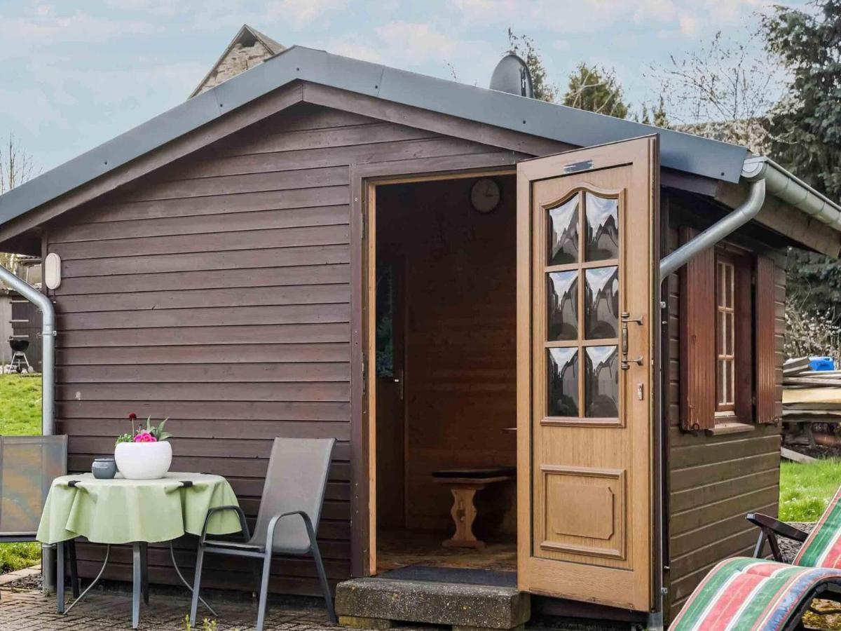Holiday Home In The Eifel-Mosel With Garden Roes エクステリア 写真